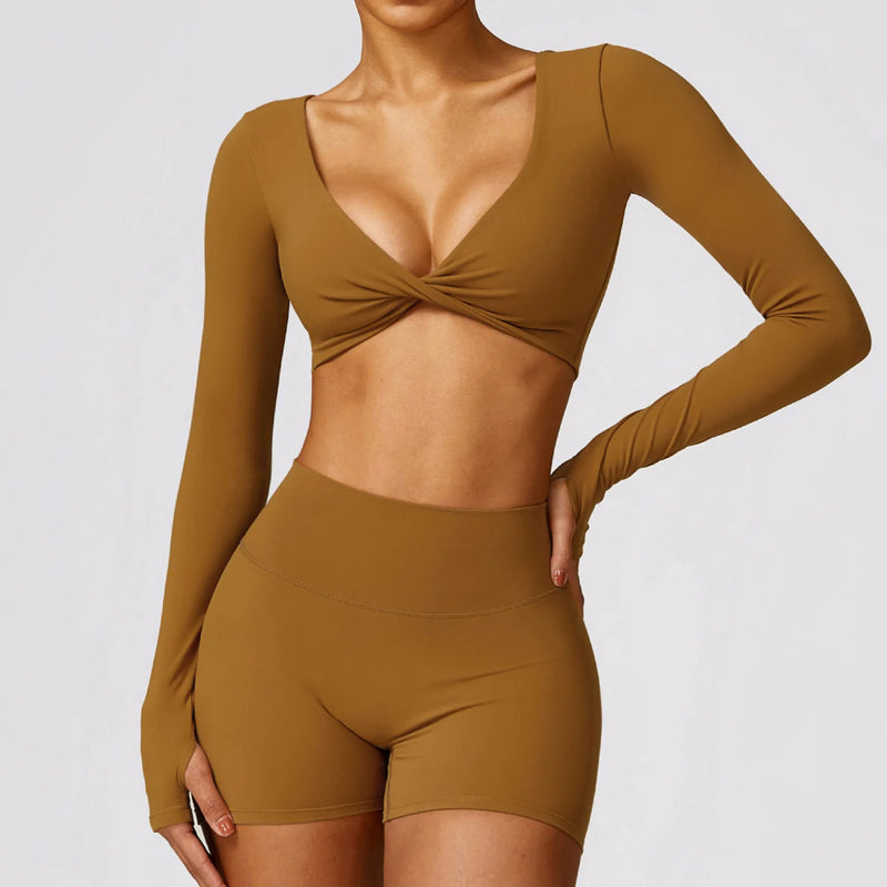 Conjunto-Balneario-com-Short-academia-roupa-de-fitness-legging-treino-welles-corrida-tenis-beach-tennis-moda-musculação-treino-esforço-tecido