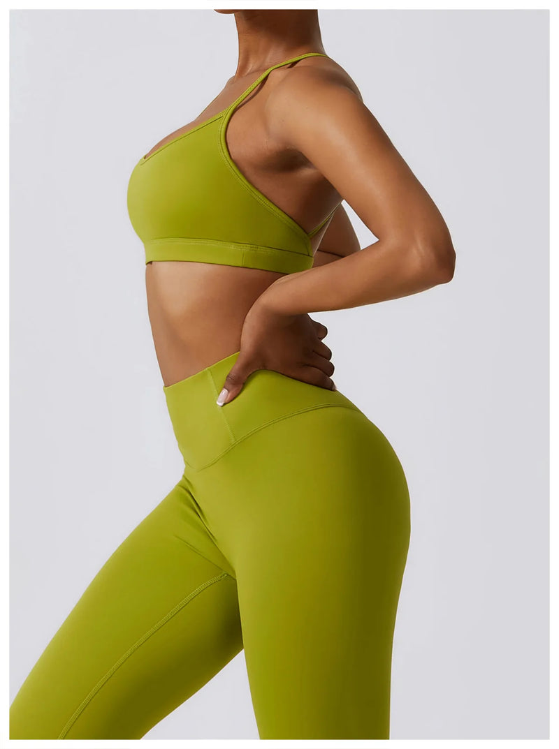 Conjunto-Barra-com-calça-academia-roupa-de-fitness-legging-treino-welles-corrida-tenis-beach-tennis-moda-musculação-esforço-cor-verde